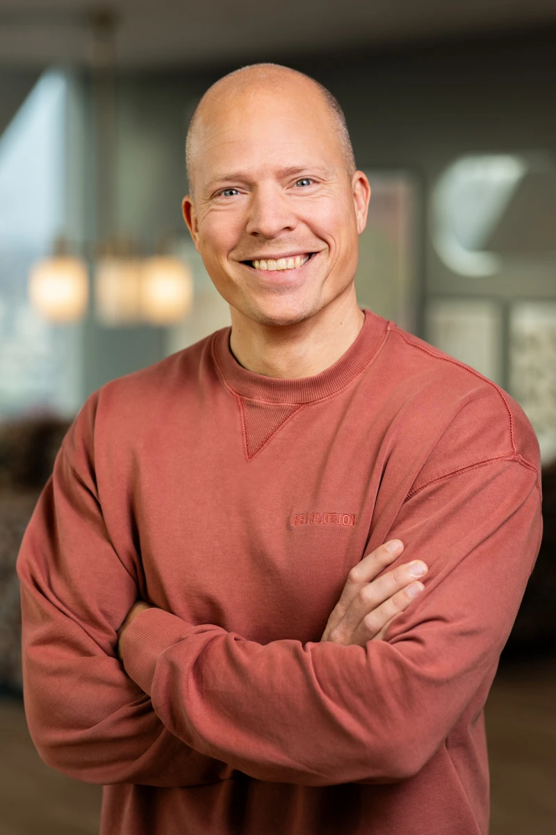 Personalporträtt på medarbetare hos Sleep Cycle i Göteborg fotograferat av Almeräng Fotografi